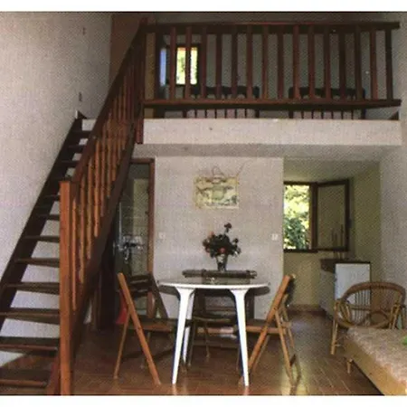 Domaine De L'avidanella アパート *